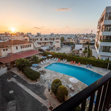 Alexis Apartments - Lovely 2-Bedroom With Swimming Pool Paphos Kültér fotó